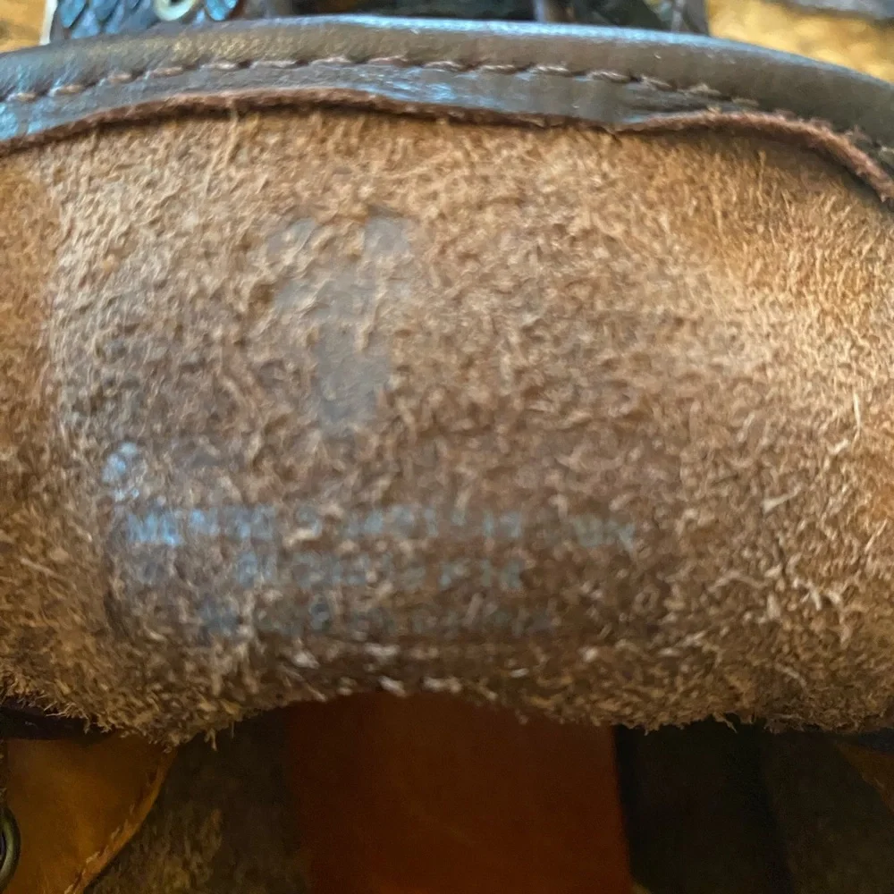 Frye preowned gently